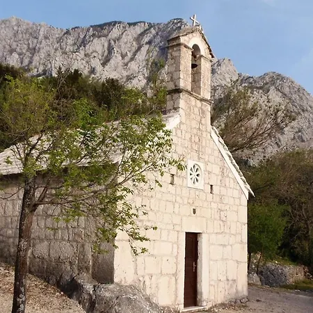 Stone Lavandula * Baška Voda