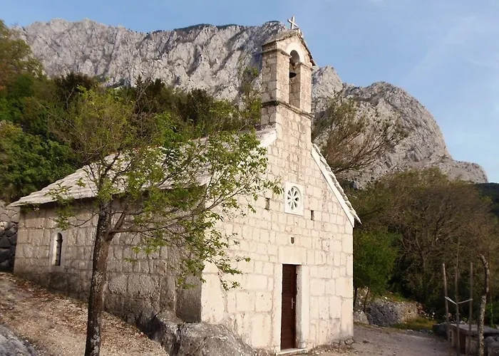 Stone Lavandula * Baška Voda